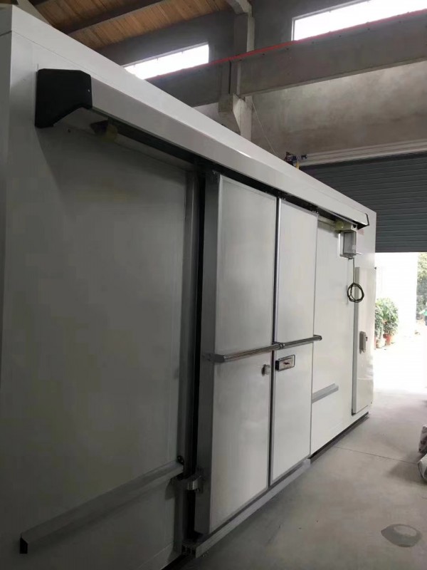 冷庫(kù)門(mén)